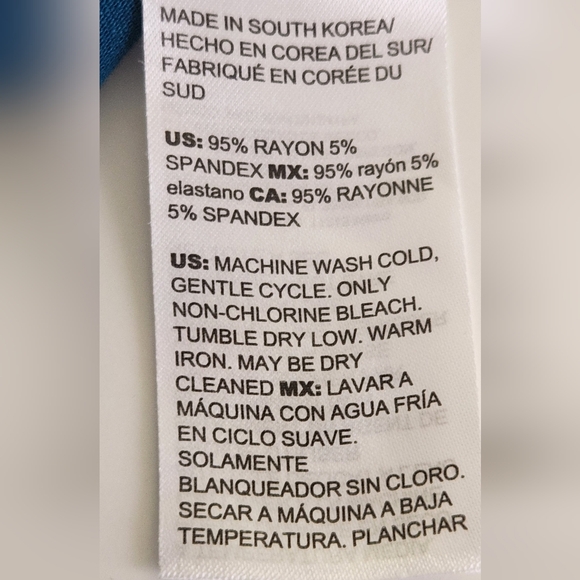 Chico’s Layering Tee, Size 1 (M),teal/black abstract print, long sleeves, Soft! - Picture 9 of 13